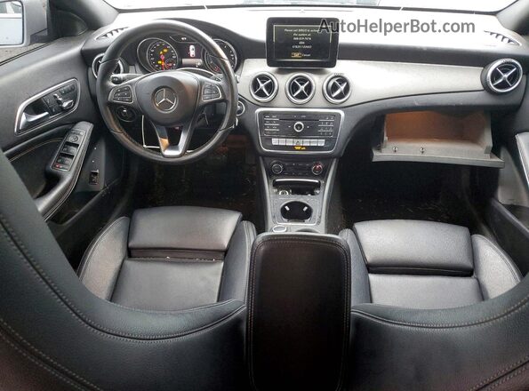 WDDSJ4EB7JN545985 2018 MERCEDES-BENZ CLA-CLASS Silver წინა პანელის ხედი