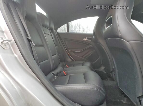 WDDSJ4EB7JN545985 2018 MERCEDES-BENZ CLA-CLASS Silver უკანა სავარძლების ხედი