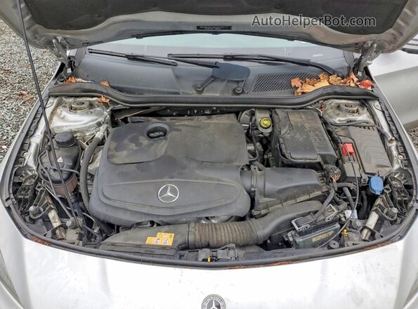 WDDSJ4EB7JN545985 2018 MERCEDES-BENZ CLA-CLASS Silver უკანა სალონის ხედი