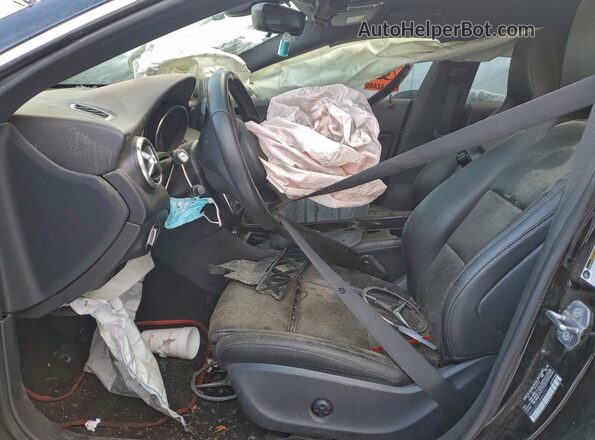 WDDSJ4EB7JN643737 2018 MERCEDES-BENZ CLA-CLASS Black Vista interior delantera