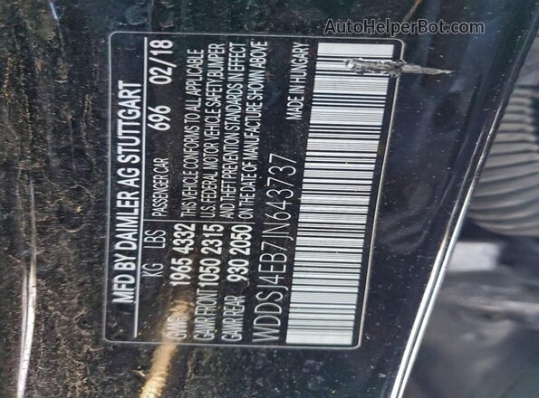 WDDSJ4EB7JN643737 2018 MERCEDES-BENZ CLA-CLASS Black Vista del compartimento del motor