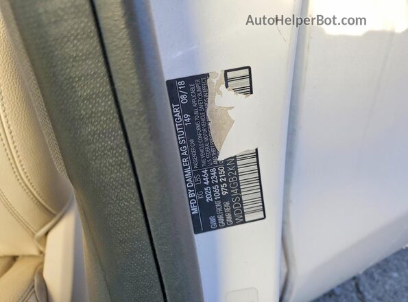 WDDSJ4GB2KN724403 2019 MERCEDES-BENZ CLA-CLASS Белый Вид подкапотного пространства