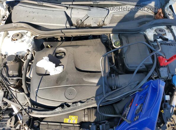 WDDSJ4GB2KN724403 2019 MERCEDES-BENZ CLA-CLASS Белый Вид задней части салона