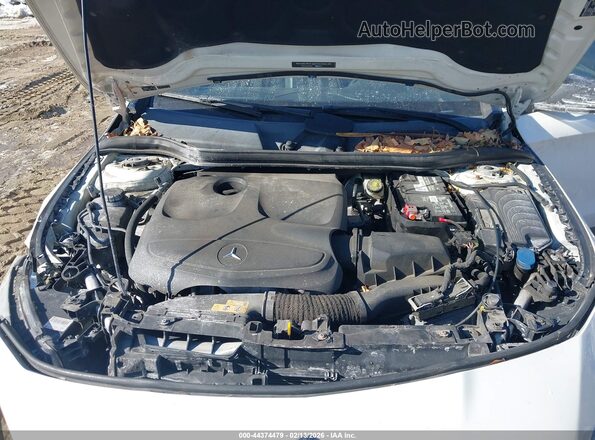 WDDSJ4GB8GN367705 2016 MERCEDES-BENZ CLA 250 Белый Вид сзади