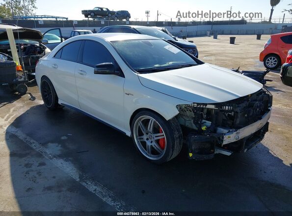 WDDSJ5CB4JN568181 2018 MERCEDES-BENZ AMG CLA 45 Белый Передняя правая четверть