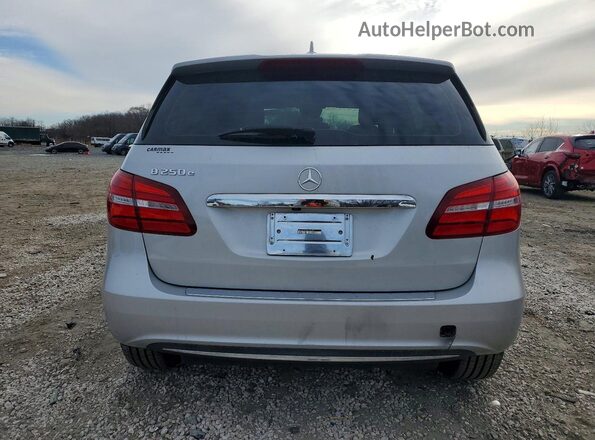 WDDVP9AB2HJ015598 2017 MERCEDES-BENZ B-CLASS Silver უკანა ხედი