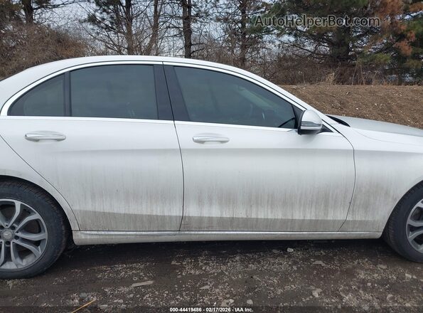 WDDWF4KB5GR126591 2016 MERCEDES-BENZ C-CLASS Белый Вид задней части салона