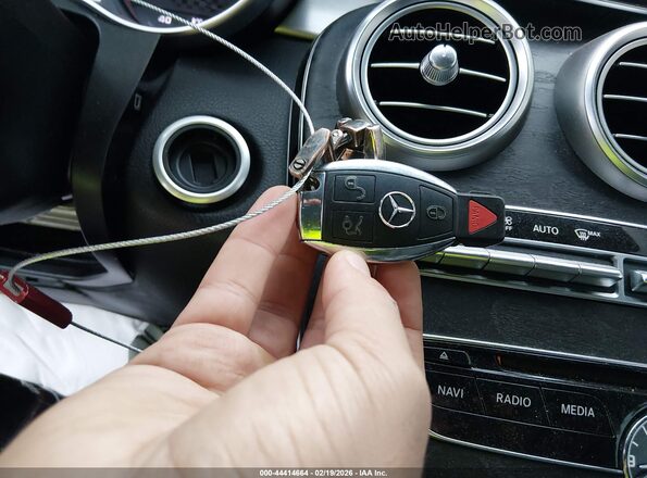 WDDWJ6EB2HF472395 2017 MERCEDES-BENZ AMG C 43 Черный Вид панели приборов