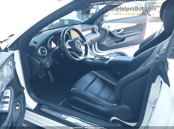 WDDWK8HB7JF657620 2018 MERCEDES-BENZ AMG C 63 White Widok wnętrza z tyłu