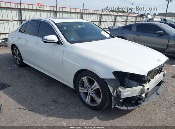 WDDZF4JB2HA120262 2017 MERCEDES-BENZ E-CLASS Белый Передняя правая четверть