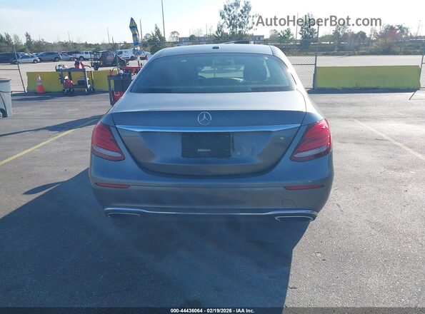 WDDZF4JB3HA081178 2017 MERCEDES-BENZ E-CLASS Серый 