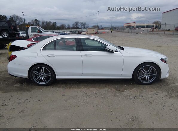 WDDZF4JB3KA525229 2019 MERCEDES-BENZ E-CLASS White უკანა სალონის ხედი