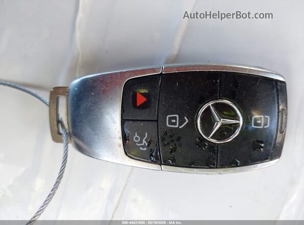WDDZF4JB4JA460499 2018 MERCEDES-BENZ E-CLASS Серый Вид панели приборов