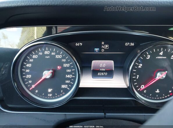 WDDZF4JB4KA488482 2019 MERCEDES-BENZ E-CLASS Черный Вид задних сидений