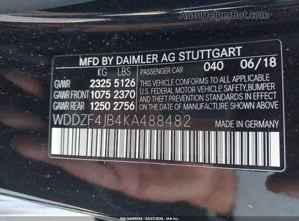 WDDZF4JB4KA488482 2019 MERCEDES-BENZ E-CLASS Черный Вид подкапотного пространства