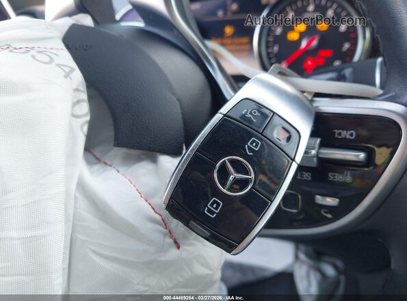 WDDZF4JB4KA488482 2019 MERCEDES-BENZ E-CLASS Черный Вид панели приборов