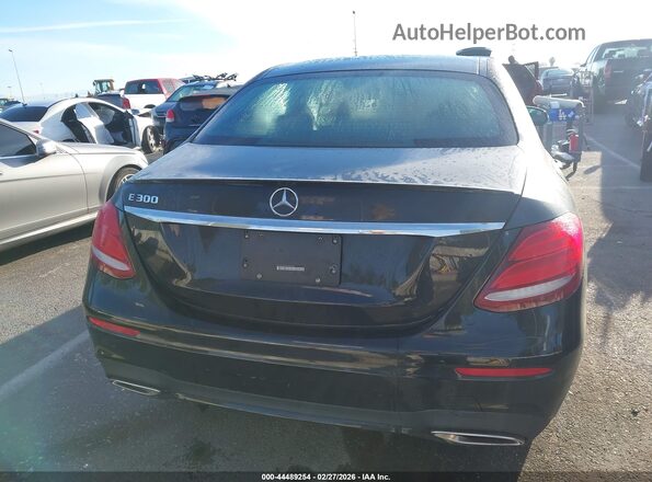 WDDZF4JB4KA488482 2019 MERCEDES-BENZ E-CLASS Черный 