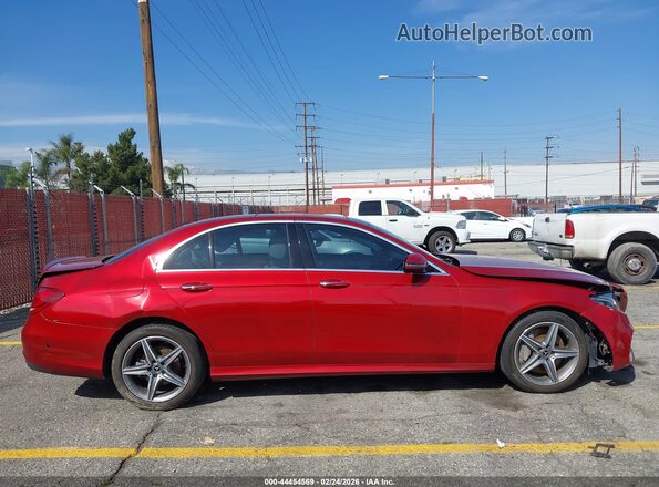 WDDZF4JB7KA527646 2019 MERCEDES-BENZ E-CLASS Бордовый Вид задней части салона