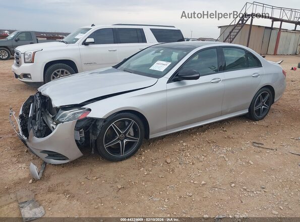 WDDZF4JB9JA469862 2018 MERCEDES-BENZ E-CLASS Серебряный Передняя левая четверть