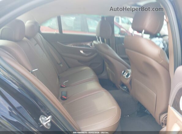 WDDZF4JBXHA099984 2017 MERCEDES-BENZ E-CLASS Синий Вид наклейки с VIN-кодом