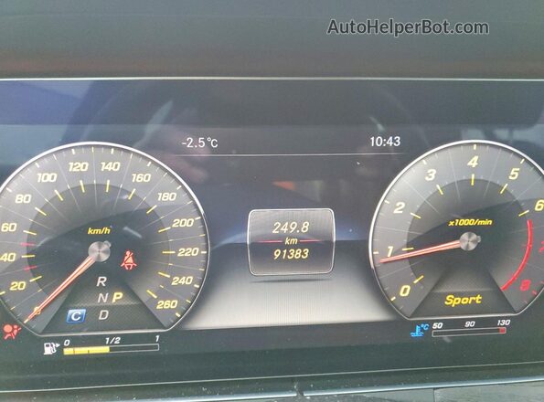 WDDZF4KB2JA324323 2018 MERCEDES-BENZ E Black Widok zestawu wskaźników