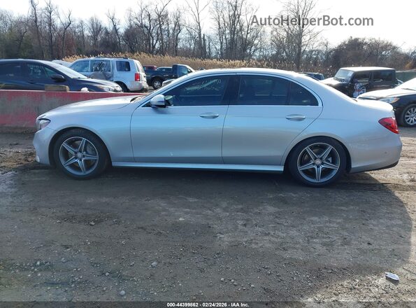 WDDZF4KB3HA036028 2017 MERCEDES-BENZ E-CLASS Серебряный Вид задней части салона