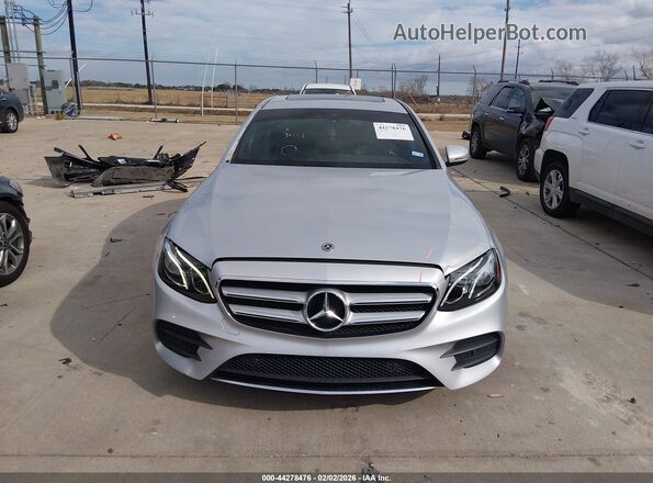 WDDZF4KB4HA239428 2017 MERCEDES-BENZ E-CLASS Серебряный Вид щитка приборов