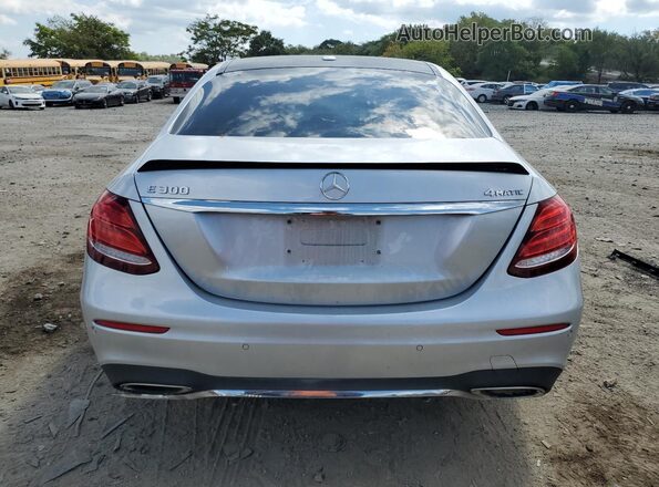 WDDZF4KB6HA053650 2017 MERCEDES-BENZ E Серебряный Вид сзади