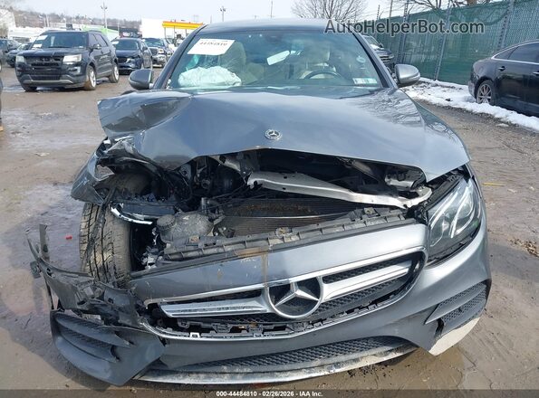 WDDZF4KB7JA295465 2018 MERCEDES-BENZ E-CLASS Серый Вид панели приборов