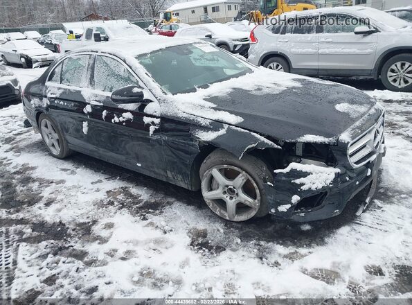 WDDZF4KB7JA392889 2018 MERCEDES-BENZ E-CLASS Черный Передняя правая четверть