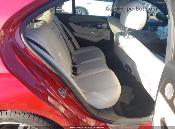WDDZF4KB8KA489455 2019 MERCEDES-BENZ E-CLASS Red Widok naklejki z numerem VIN