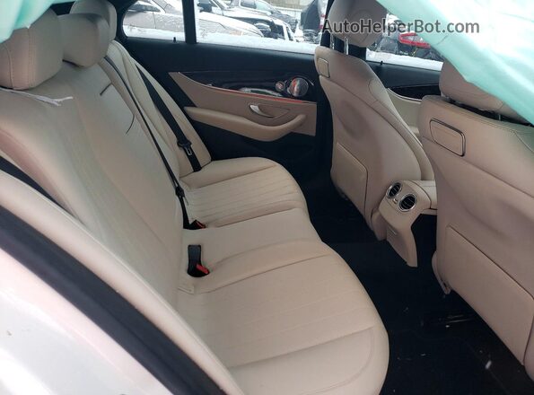 WDDZF4KB8KA636597 2019 MERCEDES-BENZ E White Вид задніх сидінь