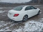 2018 Mercedes-benz E 300 4matic Белый vin: WDDZF4KB9JA378122