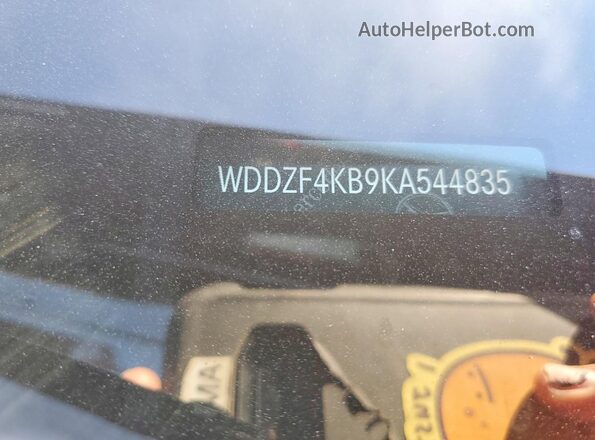 WDDZF4KB9KA544835 2019 MERCEDES-BENZ E Black Вид підкапотного простору