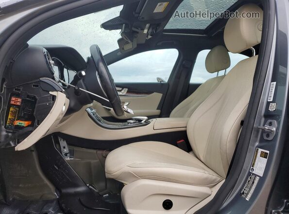 WDDZF6JB5KA566991 2019 MERCEDES-BENZ E Серый Вид салона спереди