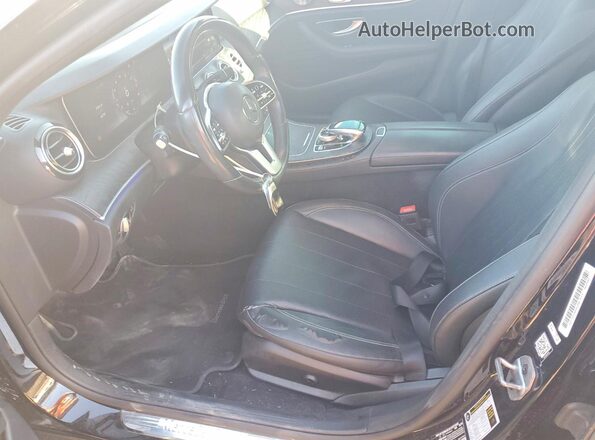 WDDZF8DBXLA754012 2020 MERCEDES-BENZ E Черный Вид салона спереди