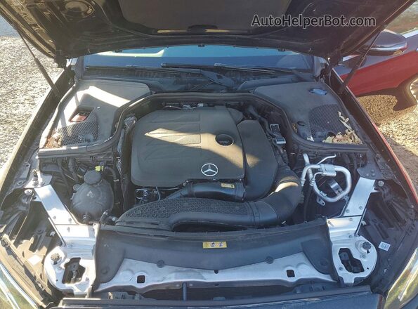 WDDZF8DBXLA754012 2020 MERCEDES-BENZ E Черный Вид задней части салона