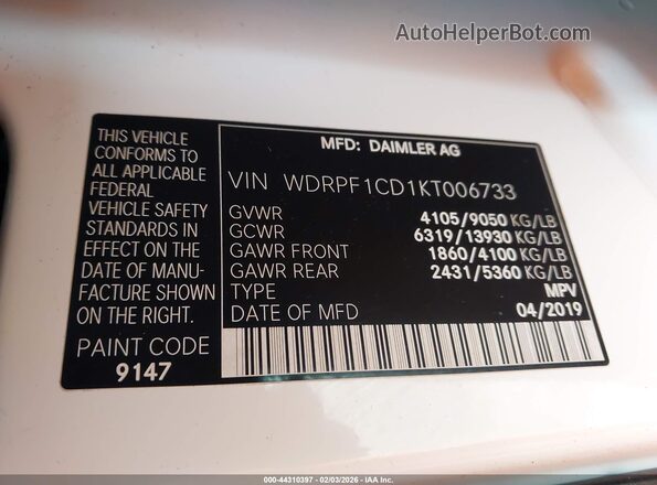 WDRPF1CD1KT006733 2019 FREIGHTLINER SPRINTER 2500 Белый Вид подкапотного пространства