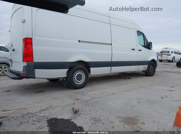 WDRPF1CD1KT006733 2019 FREIGHTLINER SPRINTER 2500 Белый Задняя правая четверть