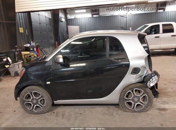 WMEFJ5DA7GK050031 2016 SMART FORTWO Черный Панорамный вид салона 360°