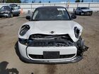2025 Mini Cooper Base White vin: WMW13GD00S2W42401