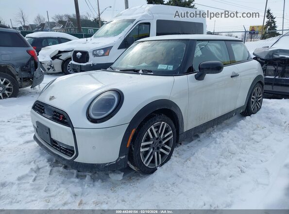 WMW23GD00S2W25411 2025 MINI HARDTOP Белый Передняя левая четверть