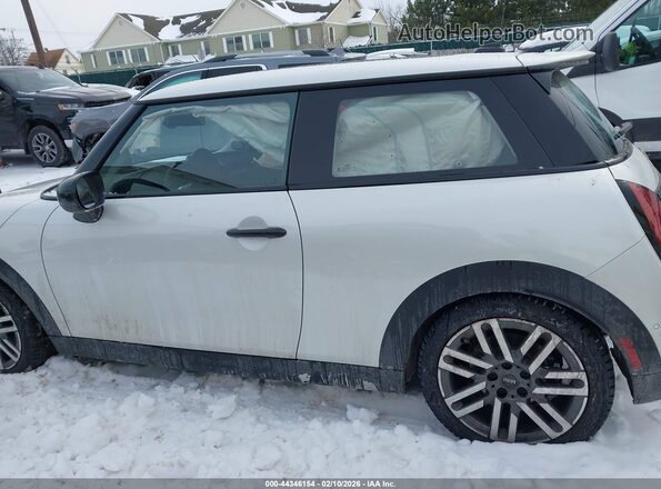 WMW23GD00S2W25411 2025 MINI HARDTOP Белый Панорамный вид салона 360°