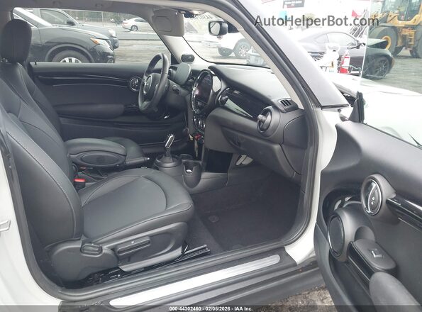 WMW33DH03P2S85174 2023 MINI HARDTOP Gray Вид салону спереду