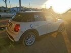 2023 Mini Cooper S White vin: WMW53DK09P2T11570