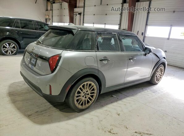 WMW53GD06S2X52418 2025 MINI COOPER Silver Tył prawy