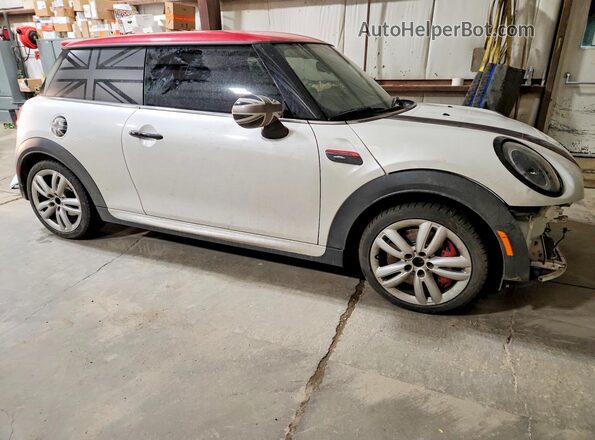 WMW73DH05R2U55135 2024 MINI COOPER Белый Передняя правая четверть