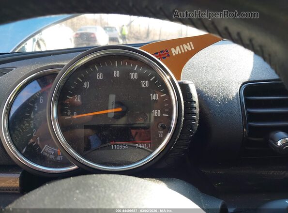 WMWLN5C51G2E30668 2016 MINI CLUBMAN Light Blue Вид задних сидений