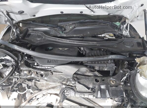 WMWLU5C53K2G05076 2019 MINI CLUBMAN Silver Vista trasera