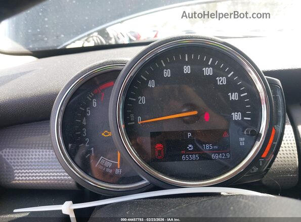 WMWXP5C53J2G64135 2018 MINI HARDTOP Черный Вид задних сидений